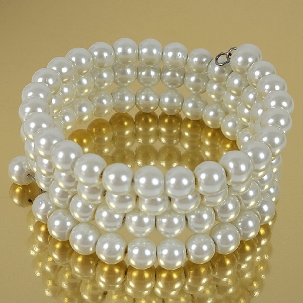 White Faux-Pearl Glass Beaded Wrap Bracelet Memory Wire Coil 7.5 In Sizable